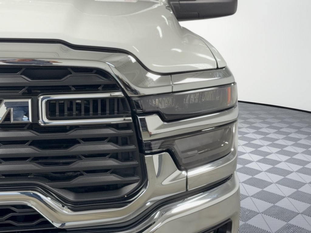 Used 2026 RAM 2500 Tradesman AWD/4WD image 12