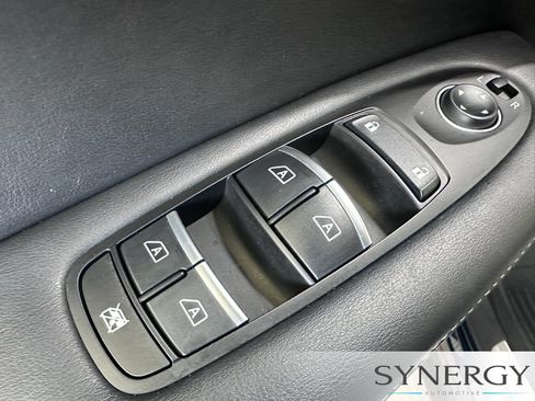 Certified 2023 INFINITI QX50 Pure AWD/4WD image 23