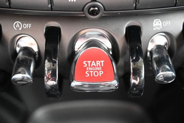 Used 2024 MINI Cooper S FWD image 32