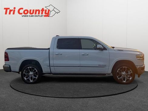 Used 2019 RAM 1500 Limited AWD/4WD image 8