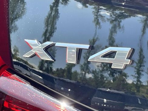 Used 2025 Cadillac XT4 Premium Luxury AWD/4WD image 32