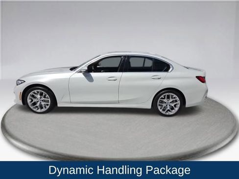 Used 2025 BMW 330i Sedan image 16