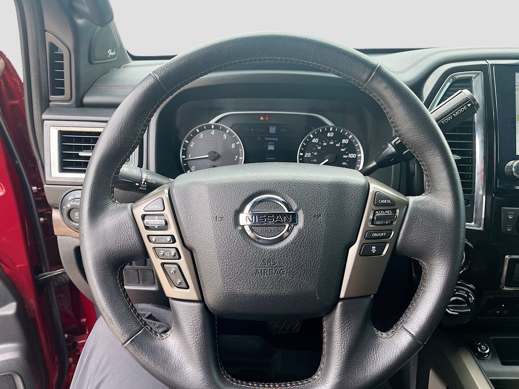 Used 2024 Nissan Titan Platinum Reserve w/ Moonroof Package AWD/4WD image 11