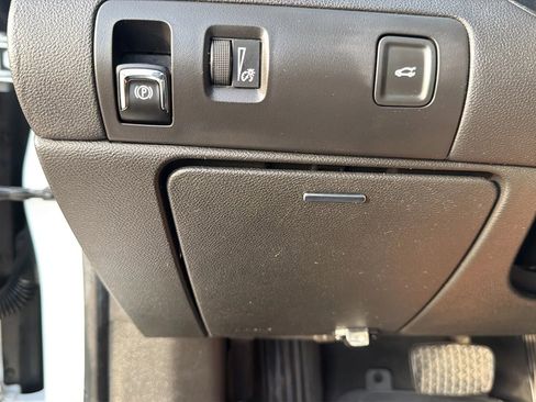 Used 2020 Chevrolet Impala LT FWD image 87