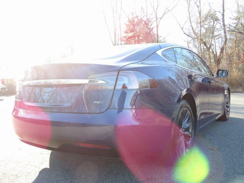 Used 2018 Tesla Model S 75D image 5
