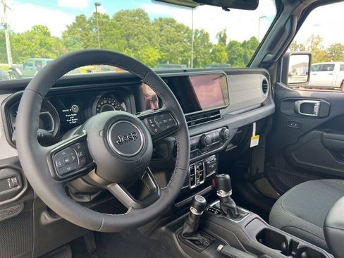 New 2025 Jeep Wrangler Sport S image 13