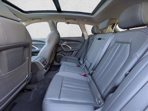New 2026 Audi Q5 Premium AWD/4WD image 19