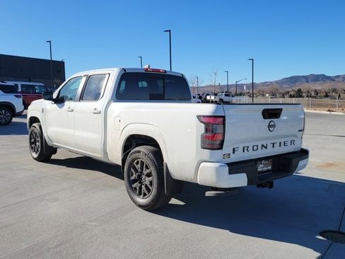 New 2026 Nissan Frontier SV image 3