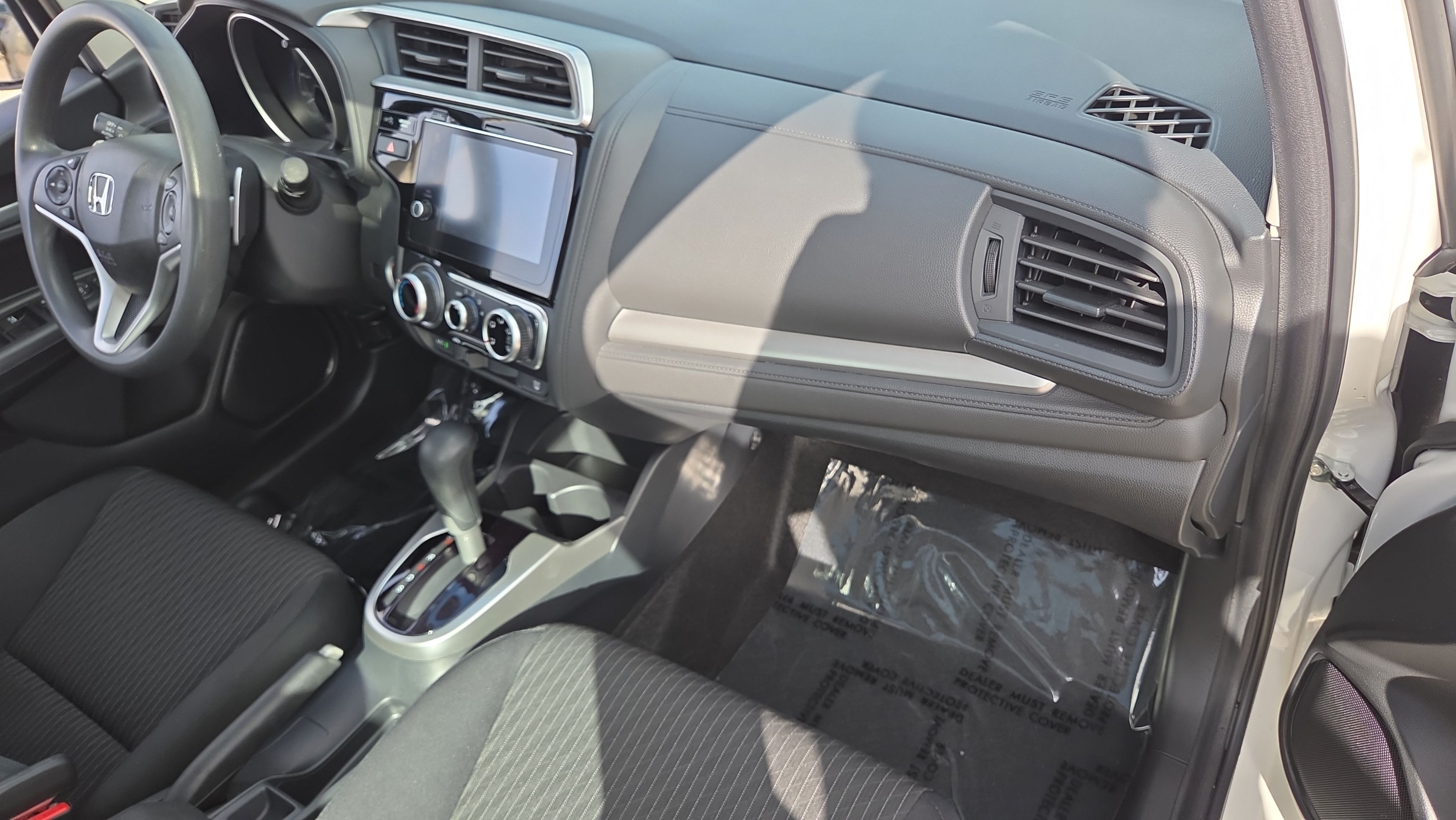 Used 2018 Honda Fit EX image 18