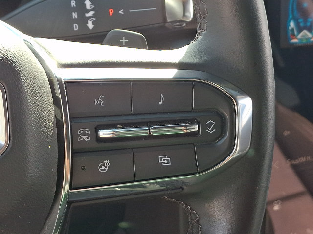 Used 2025 GMC Yukon Elevation w/ LPO, Elevation Black Package AWD/4WD image 8