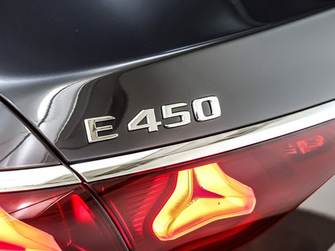 New 2026 Mercedes-Benz E 450 4MATIC Sedan image 9