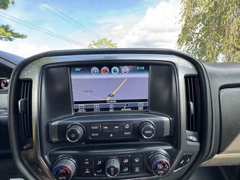 Used 2018 Chevrolet Silverado 2500 LTZ w/ Duramax Plus Package AWD/4WD image 20