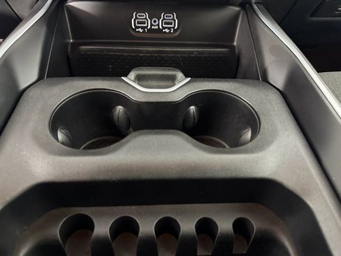 Used 2021 RAM 1500 Big Horn image 27