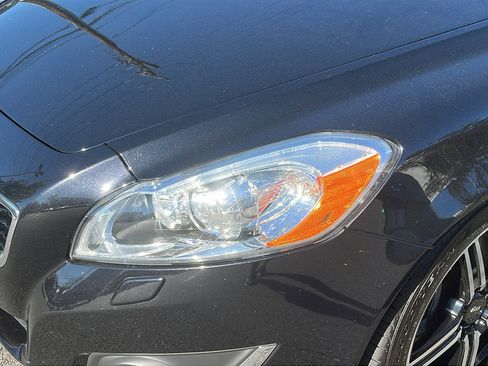 Used 2012 Volvo C70 T5 image 8