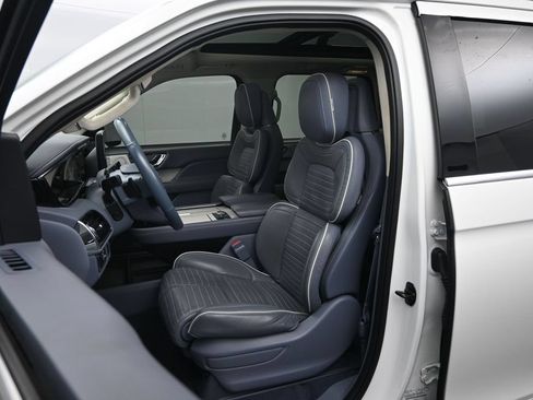 Used 2022 Lincoln Navigator Black Label AWD/4WD image 20