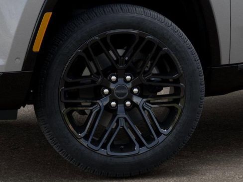 New 2026 Jeep Grand Wagoneer Limited AWD/4WD image 8