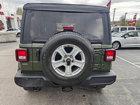 Used 2020 Jeep Wrangler Unlimited Sport S image 5