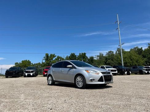 Used 2013 Ford Focus Titanium FWD image 7