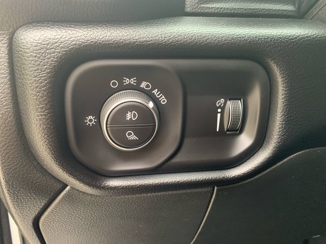 Used 2026 RAM 2500 Big Horn AWD/4WD image 18
