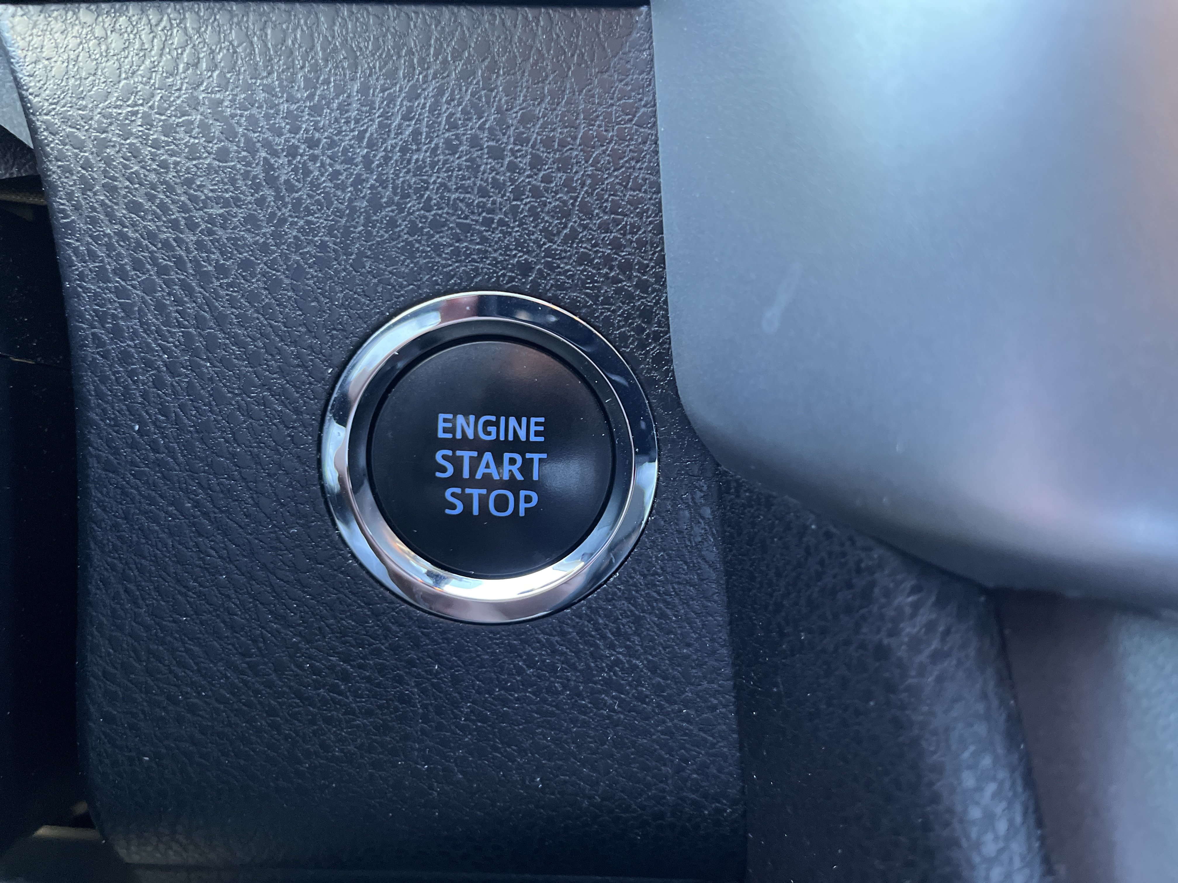 Used 2018 Toyota Highlander XLE FWD image 31