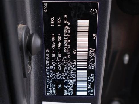 Used 2020 Toyota 4Runner SR5 Premium w/ Moonroof Package AWD/4WD image 30