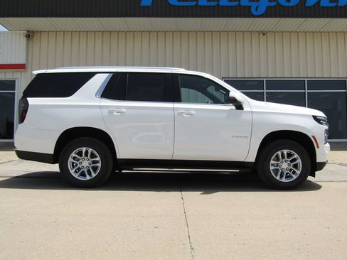New 2026 Chevrolet Tahoe LT w/ Comfort Package AWD/4WD image 2