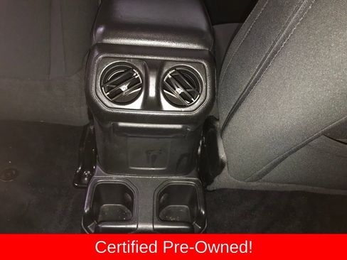 Certified 2020 Jeep Wrangler Sport image 23