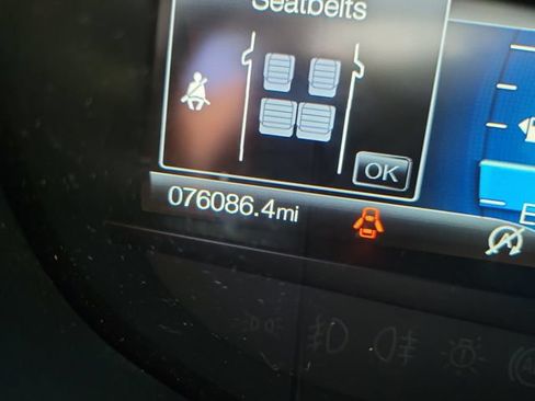 Used 2022 Ford Edge Titanium AWD/4WD image 22