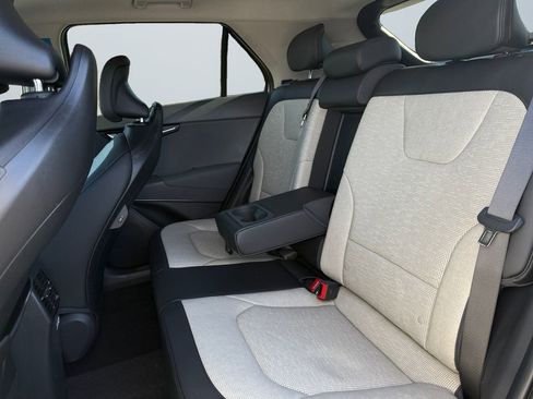 New 2026 Kia Niro SX image 13