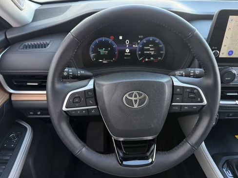 Used 2025 Toyota Grand Highlander Limited image 13