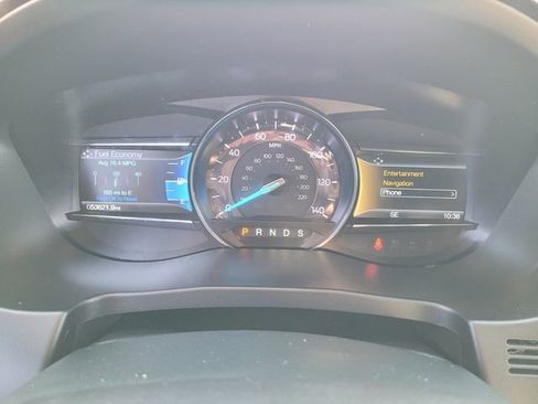 Certified 2018 Ford Explorer XLT w/ Equipment Group 202A image 31