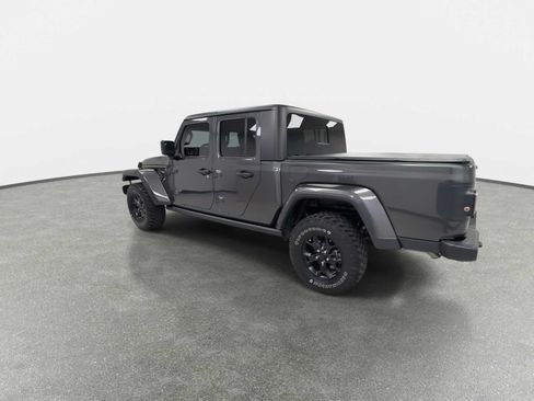 Used 2023 Jeep Gladiator Sport AWD/4WD image 6