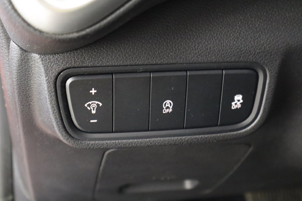 Used 2020 Kia Soul LX FWD image 22
