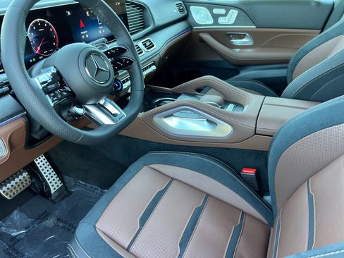 New 2026 Mercedes-Benz GLE 53 AMG 4MATIC Coupe image 13