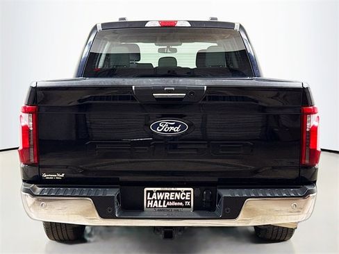 Used 2024 Ford F150 XLT image 5