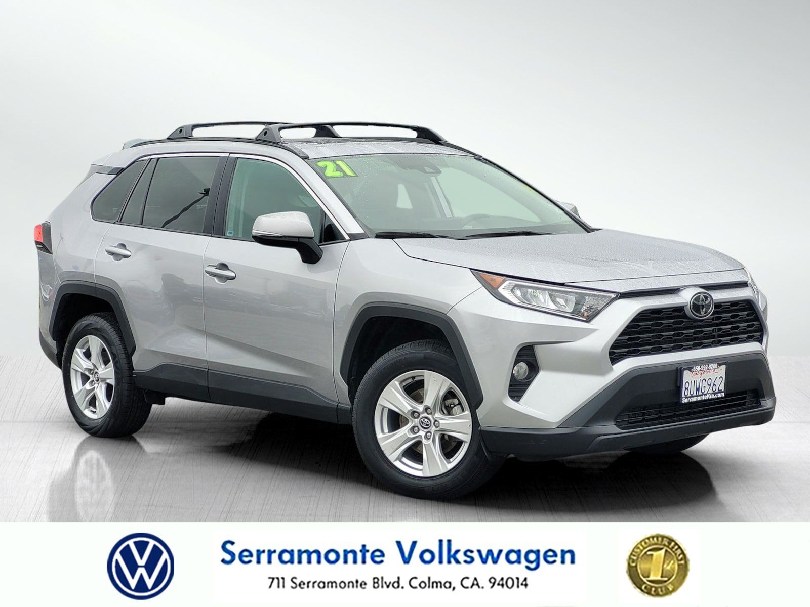 Used 2021 Toyota RAV4 XLE w/ Convenience Package AWD/4WD image 1