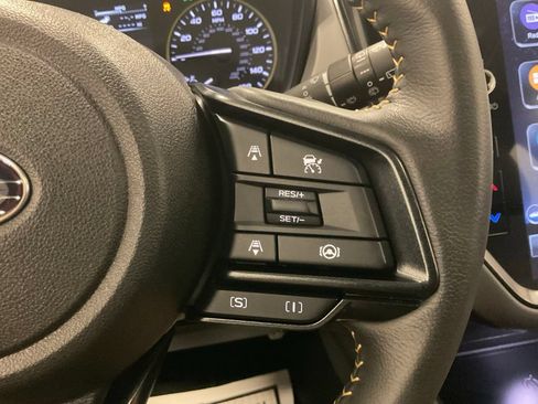 Used 2025 Subaru Crosstrek 2.5i Sport AWD/4WD image 16