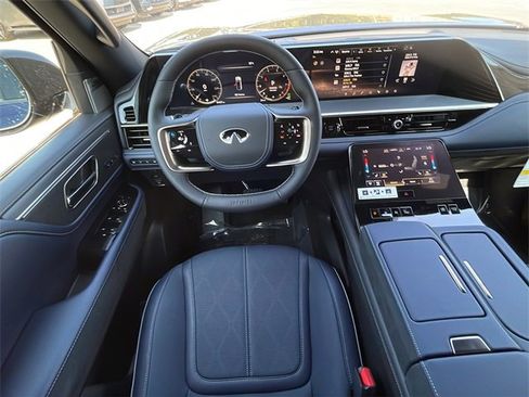 New 2026 INFINITI QX80 4WD image 13