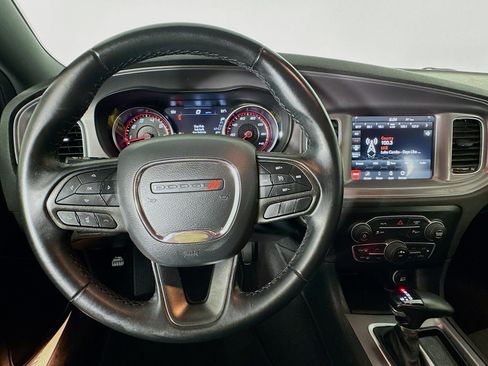Used 2023 Dodge Charger SXT RWD image 11