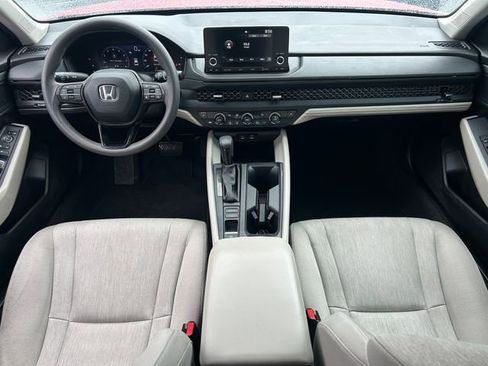 Used 2023 Honda Accord EX image 29
