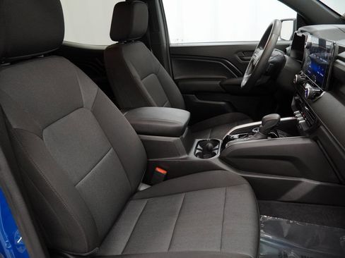 Used 2023 Chevrolet Colorado Trail Boss w/ Technology Package image 46