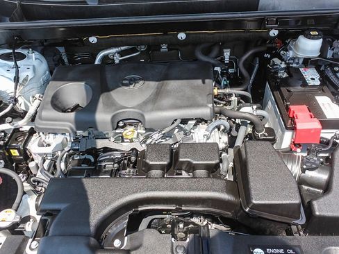 Used 2023 Toyota RAV4 XLE Premium AWD/4WD image 27