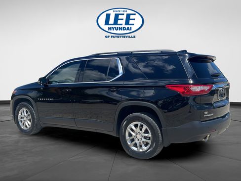 Used 2020 Chevrolet Traverse LT FWD image 5