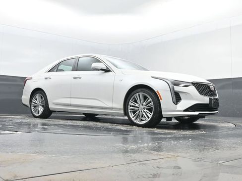 Used 2021 Cadillac CT4 Premium Luxury image 26