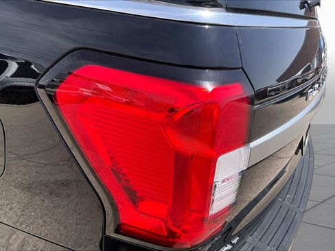 Used 2024 Ford Expedition Max XLT AWD/4WD image 28