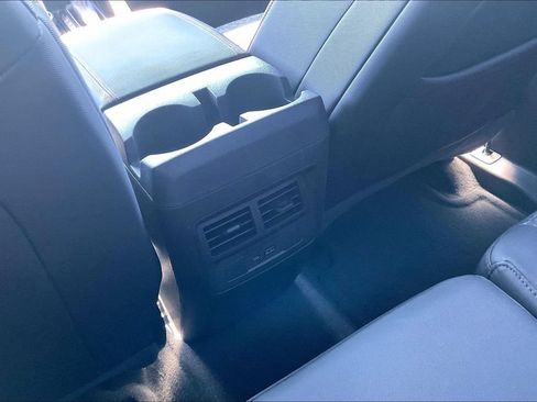Used 2023 Chevrolet Colorado Z71 w/ Z71 Convenience Package 2 AWD/4WD image 11
