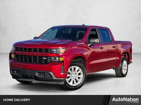 Used 2022 Chevrolet Silverado 1500 Custom image 1