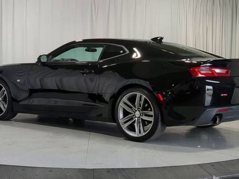 Used 2017 Chevrolet Camaro LT w/ RS Package RWD image 8