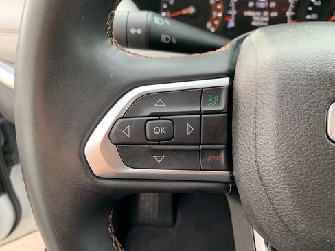 Used 2022 Jeep Compass Limited image 23