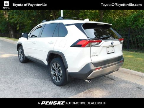 Used 2022 Toyota RAV4 Limited AWD/4WD image 3